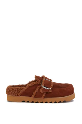 SIMAH-CHESTNUT SHERPA LINED CLOG FLAT