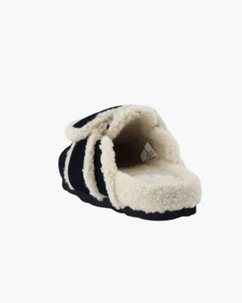 Vero – Faux sheepskin lining – Suede clogs